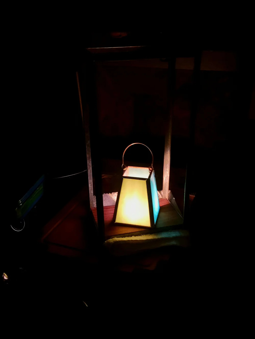 Green Stained-Glass Lantern with Brass Frame - Decorative Accent